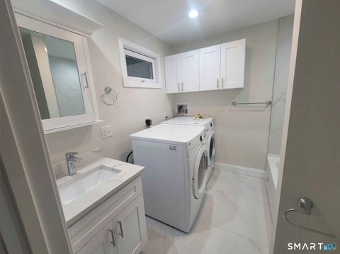 Tiny photo for 564 Fairfield Avenue, Stamford, CT 06902 (MLS # 24154075)