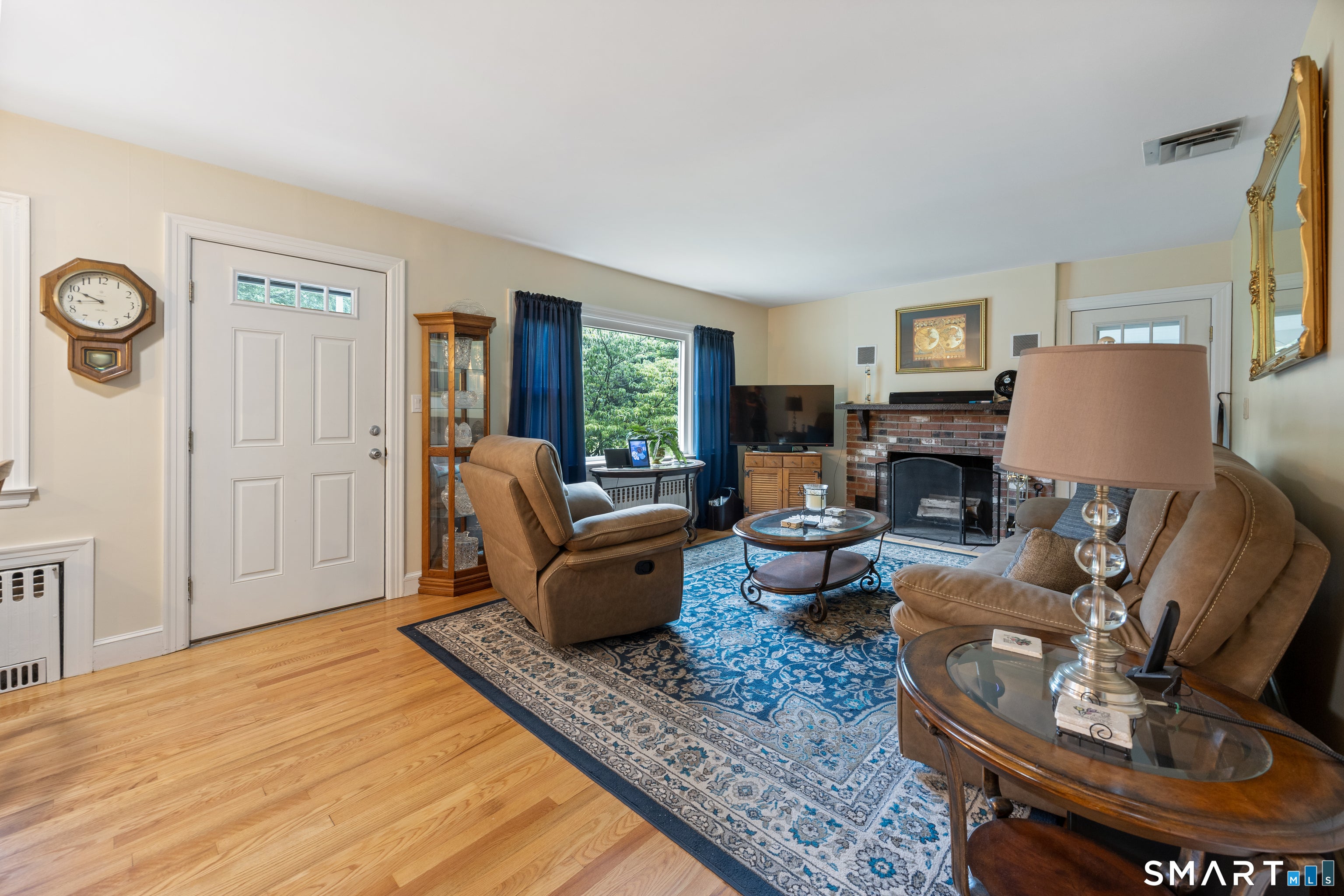 121 Coe Road