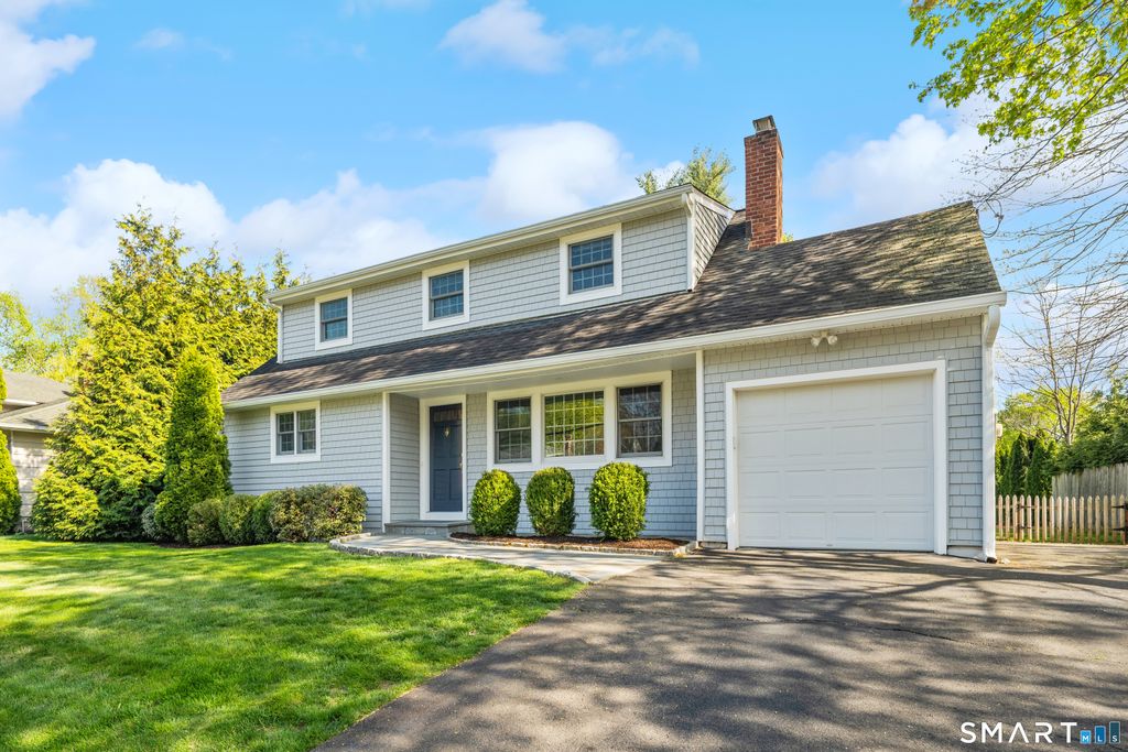 Photo of 17 Loren Lane, Westport, CT 06880 (MLS # 24168495)