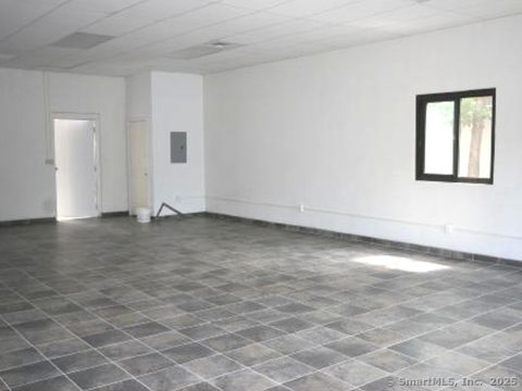 Tiny photo for 850 S Colony Road #E, Wallingford, CT 06492 (MLS # 24137162)