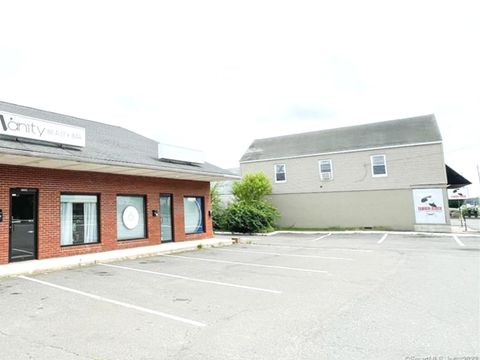 Tiny photo for 850 S Colony Road #E, Wallingford, CT 06492 (MLS # 24137162)