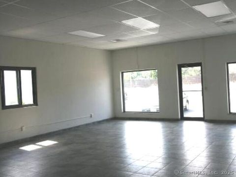 Tiny photo for 850 S Colony Road #E, Wallingford, CT 06492 (MLS # 24137162)