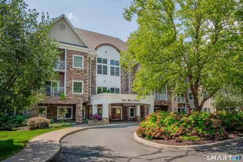 Condo For Sale - 1 West Street #219<br/> Simsbury, CT 06070