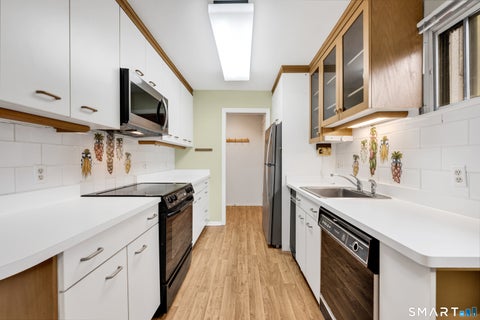 Tiny photo for 126 Mallard Drive #126, Avon, CT 06001 (MLS # 24209995)