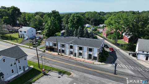 Photo of 485 Middle Turnpike E, Manchester, CT 06040 (MLS # 24181819)