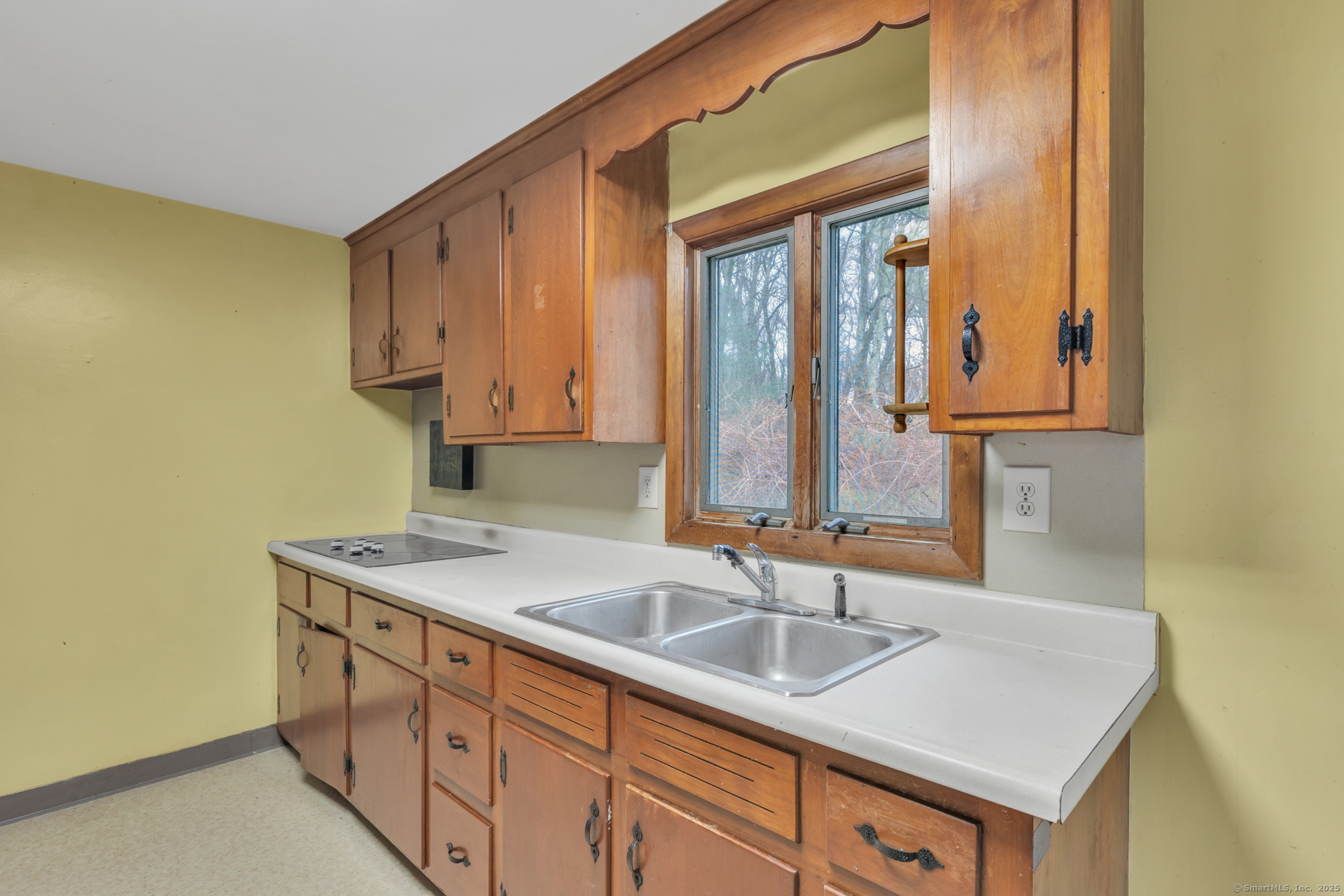 12 Virginia Lane, Tolland, Connecticut image 12