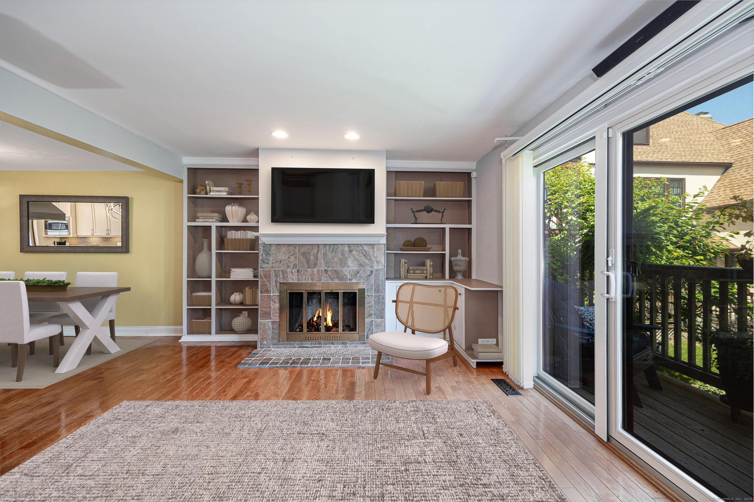 237 Strawberry Hill Avenue APT 41