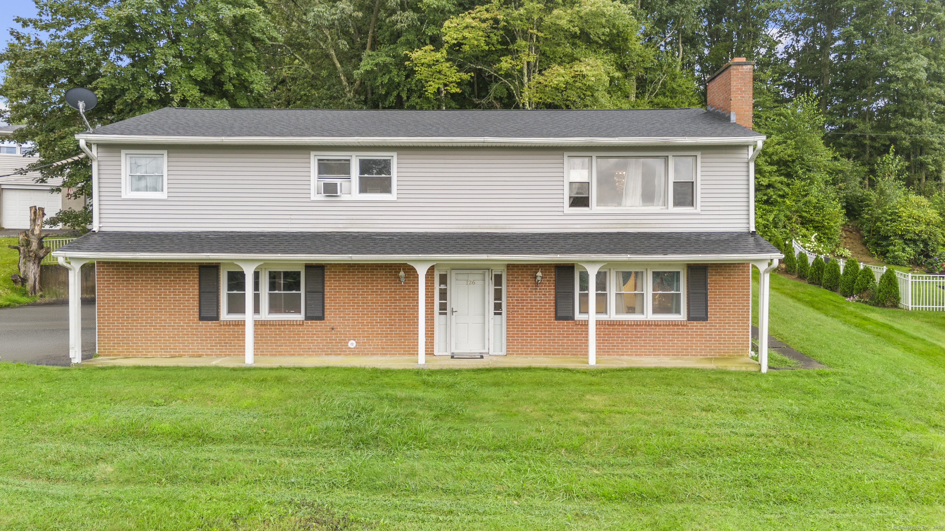 View Waterbury, CT 06706 house