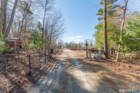 Tiny photo for 523 Danielle Way, Killingly, CT 06241 (MLS # 24161332)
