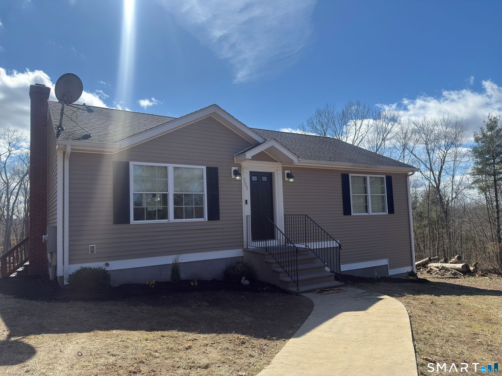 Photo of 523 Danielle Way, Killingly, CT 06241 (MLS # 24161332)