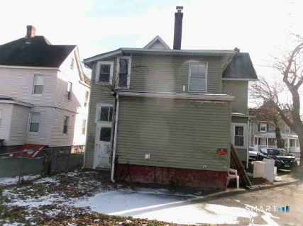 34 Woodbridge Avenue