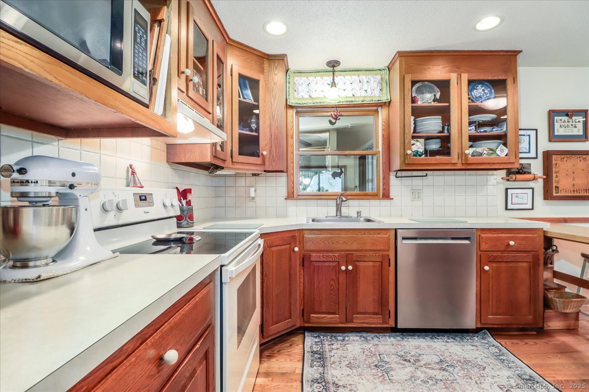 18 Mckinley Street, Naugatuck, Connecticut image 10