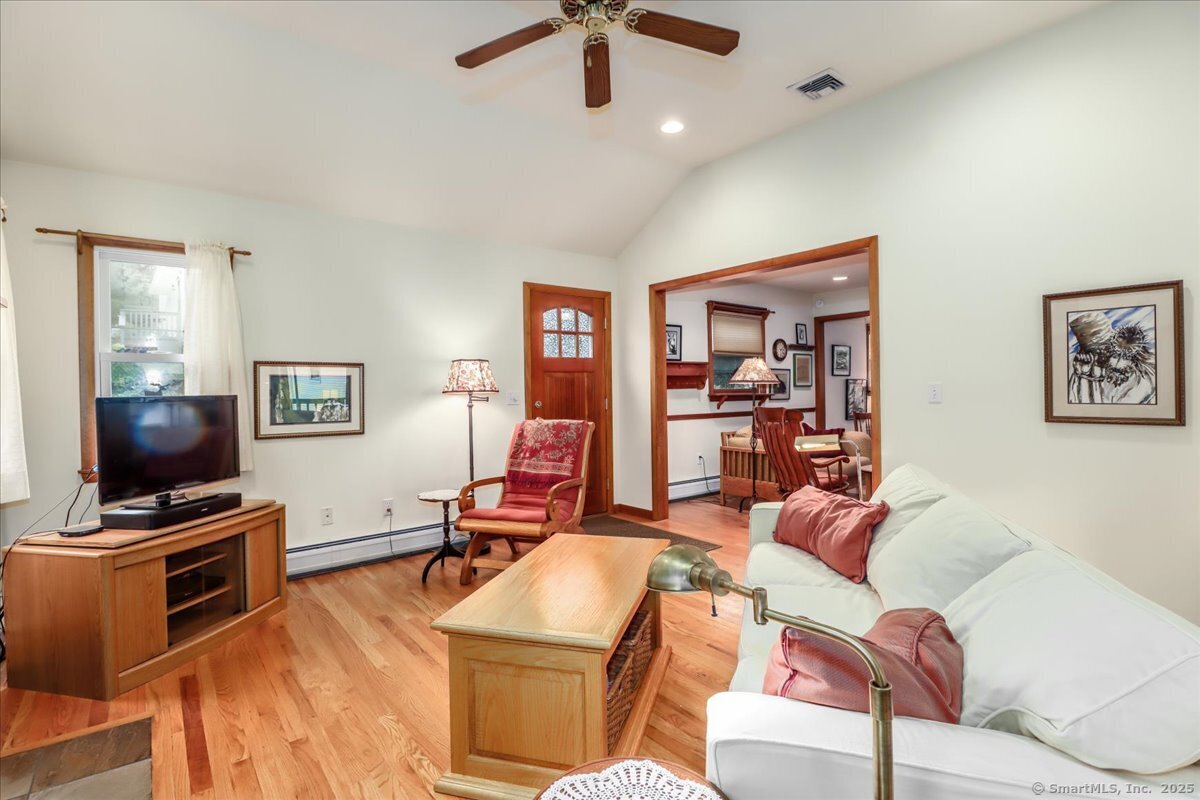 18 Mckinley Street, Naugatuck, Connecticut image 16