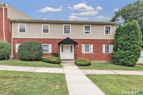 Photo of 50 Greenhouse Road #2C, Bridgeport, CT 06606 (MLS # 24192356)