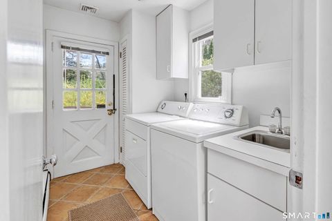 Tiny photo for 89 Random Road, Fairfield, CT 06825 (MLS # 24169984)
