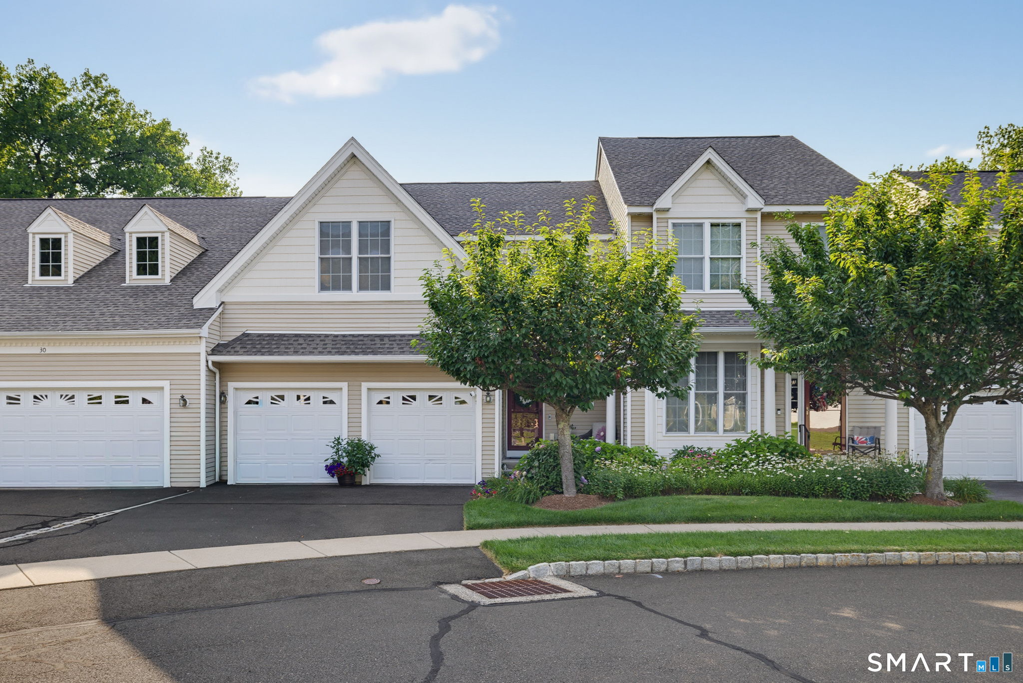 28 Iris Way 28