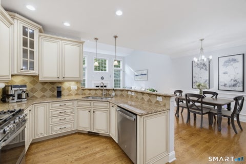 Tiny photo for 28 Iris Way #28, Berlin, CT 06037 (MLS # 24191871)
