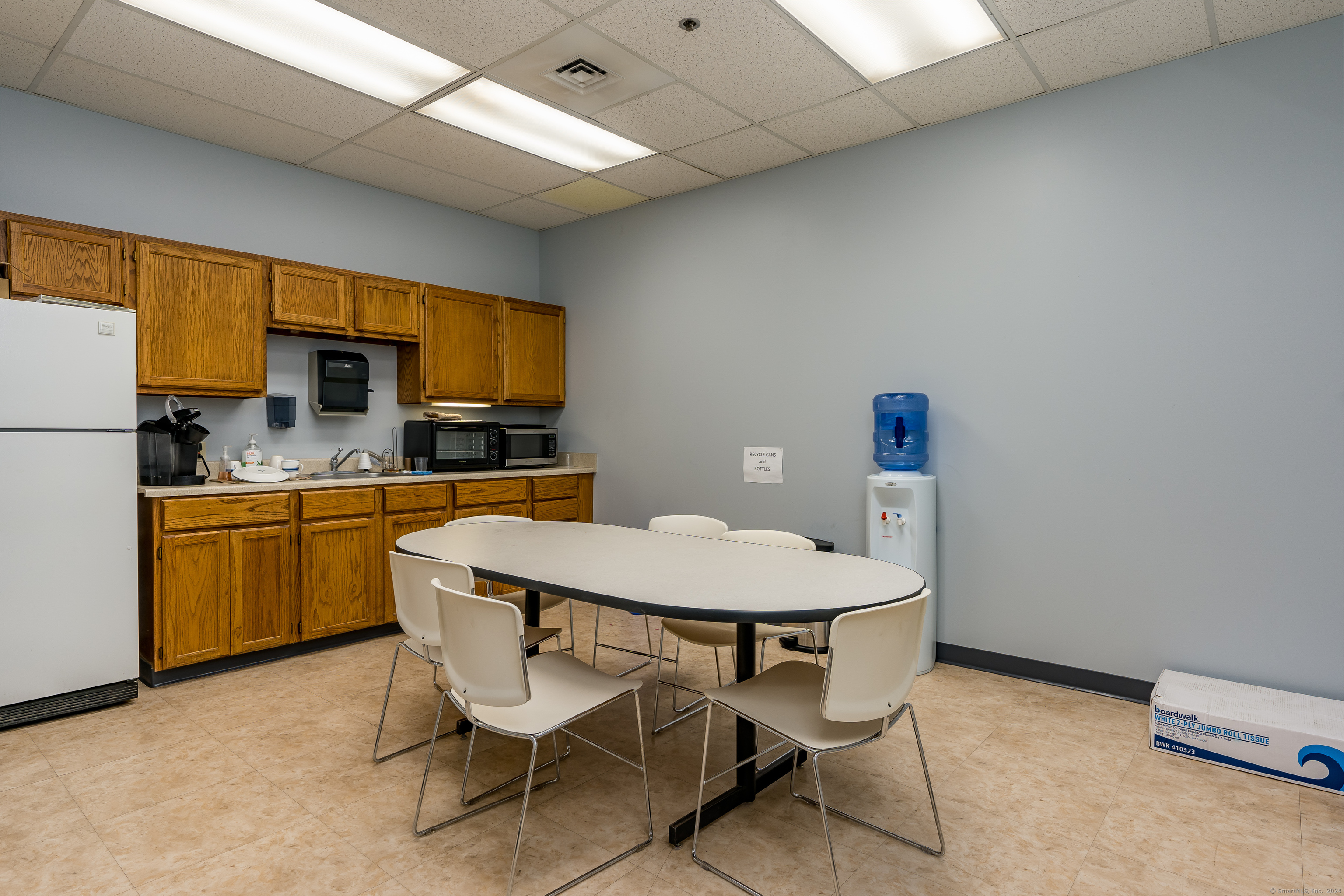 Vernon, Connecticut 06066, United States, ,Residential,Active,31511