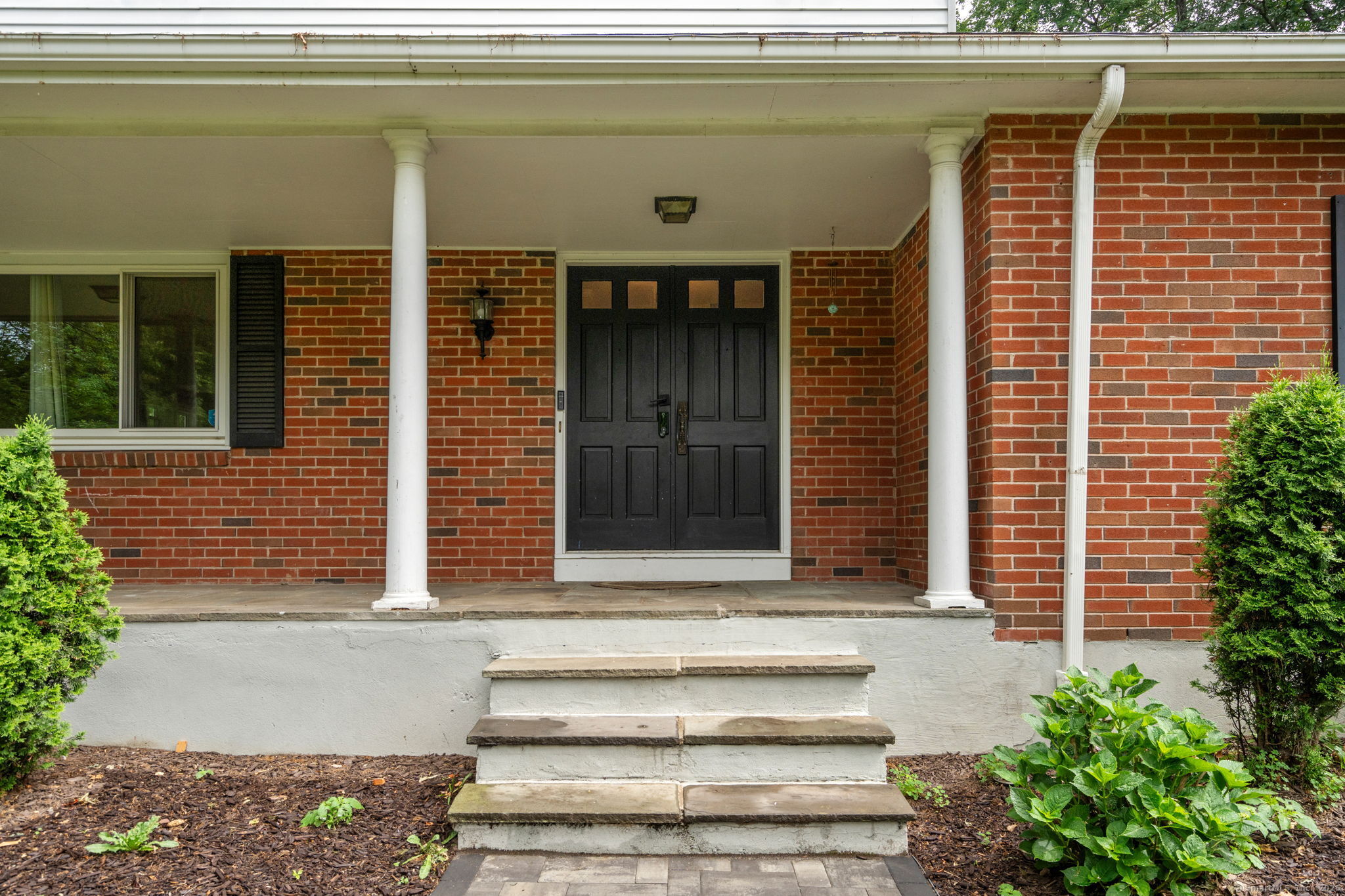 106 Lake Street