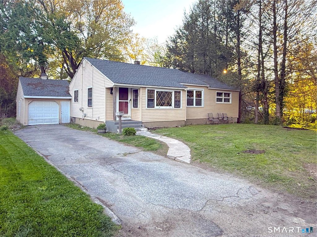 Photo of 99 Bouffard Avenue, Waterbury, CT 06705 (MLS # 24175869)