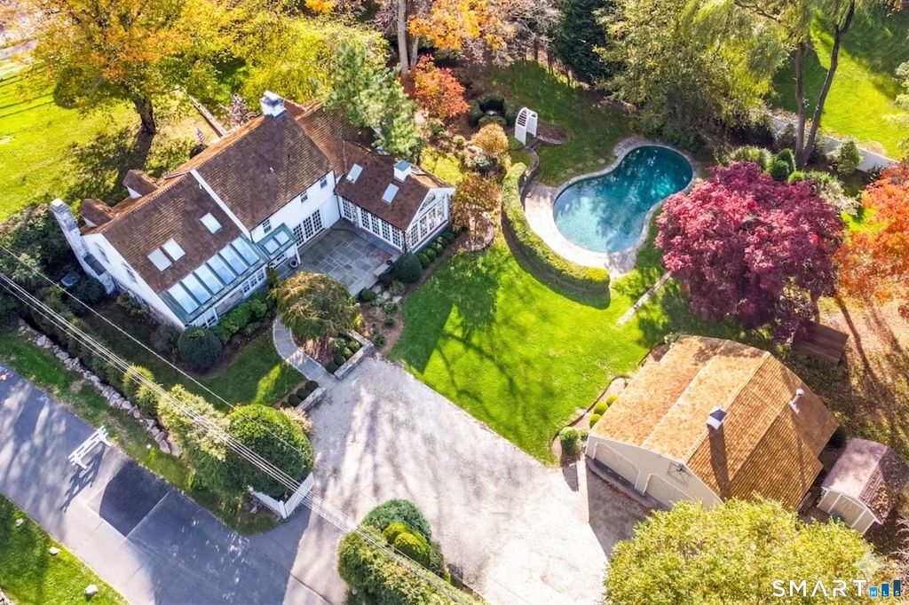 Photo of 1 Westview Lane, Norwalk, CT 06854 (MLS # 24137951)