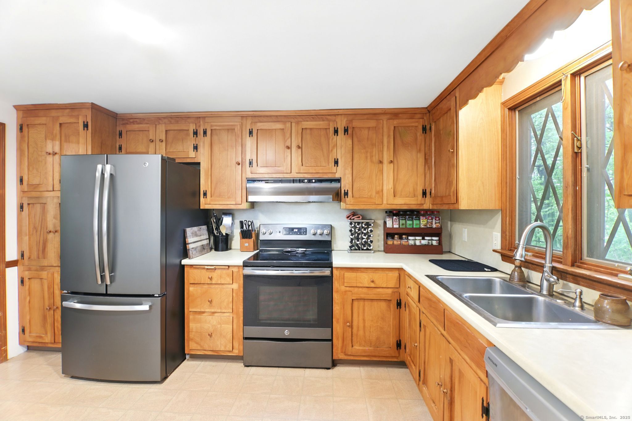 196 Turnpike Road, Somers, Connecticut image 13