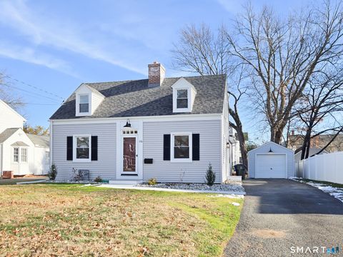 Photo of 106 Grove Street, West Hartford, CT 06110 (MLS # 24155247)