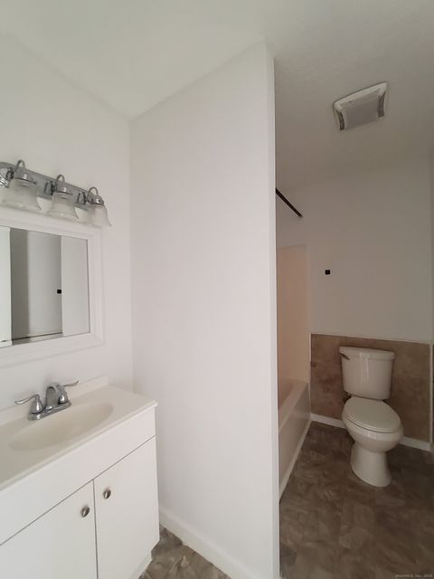 Tiny photo for 35 Pearl Lake Road #APT B, Waterbury, CT 06706 (MLS # 24143211)