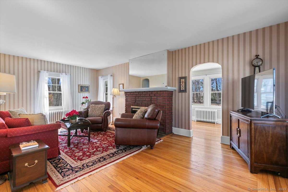 107 Maple Street, Milford, Connecticut image 2