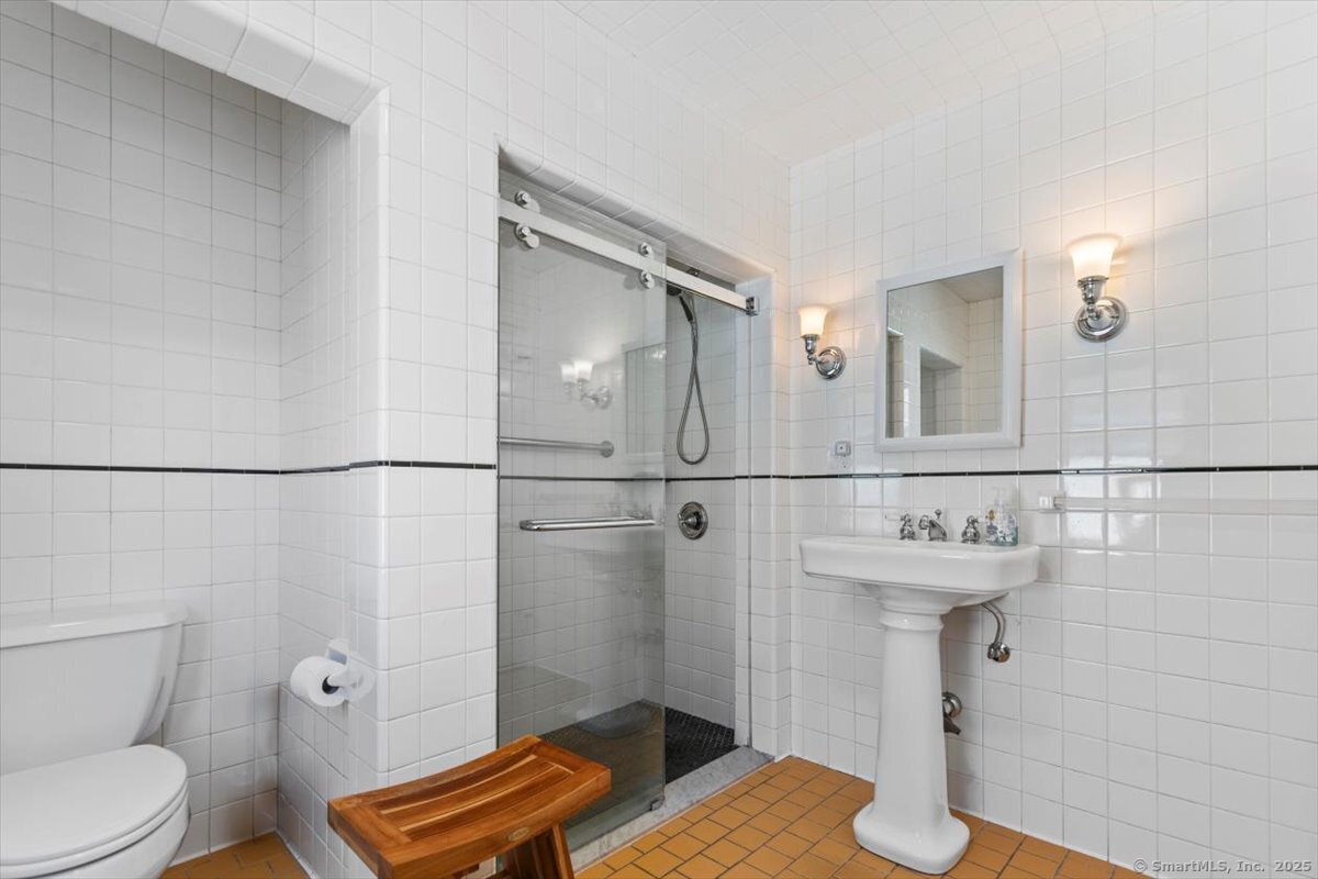 107 Maple Street, Milford, Connecticut image 29