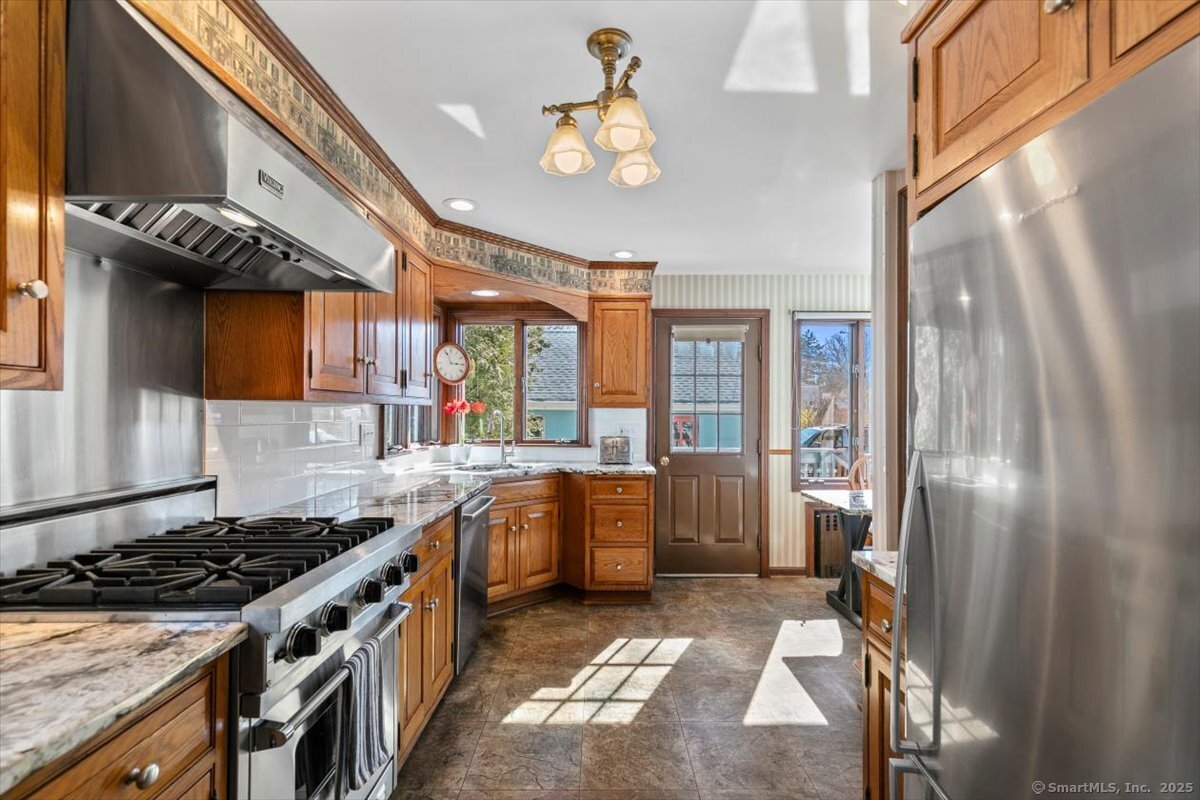 107 Maple Street, Milford, Connecticut image 14