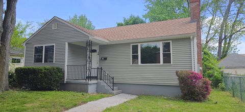 Single Family Residence in Hartford CT 24 Humphrey Street.jpg