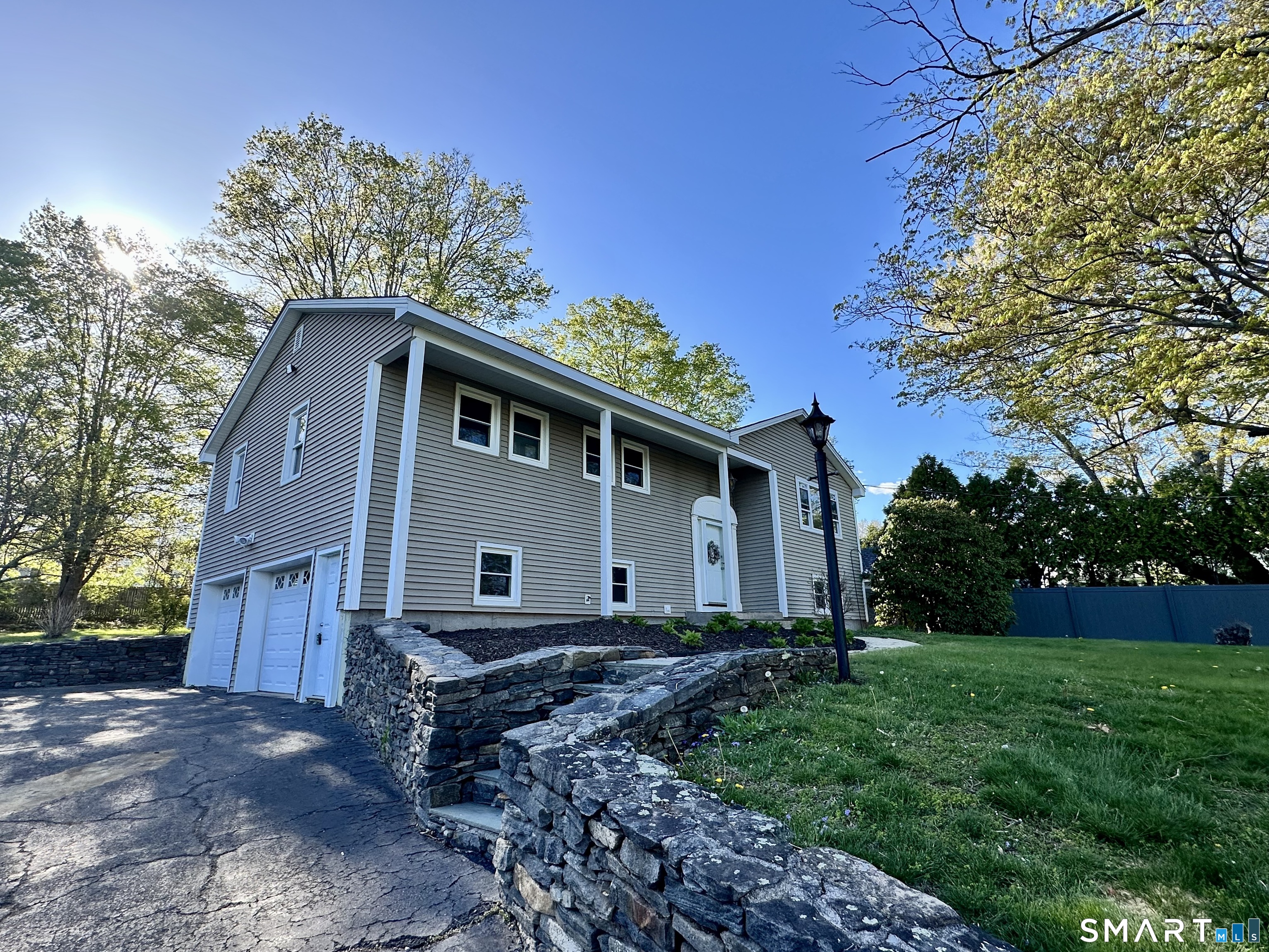 25 Pleasant View Drive