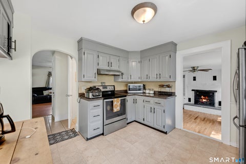 Tiny photo for 286 North Street, Watertown, CT 06795 (MLS # 24204811)