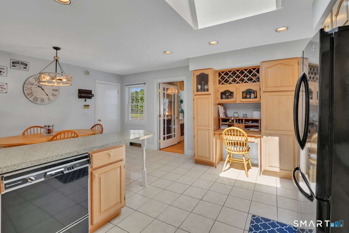 7 Alanby Drive