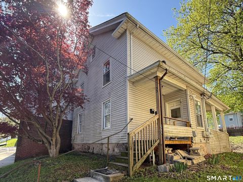 Photo of 33 Olive Street, Meriden, CT 06450 (MLS # 24168578)