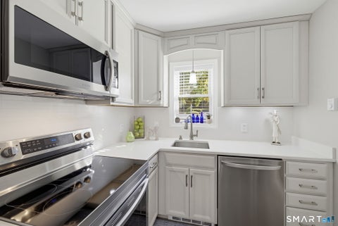 Tiny photo for 181 Sherbrooke Street #8, Bristol, CT 06010 (MLS # 24214737)