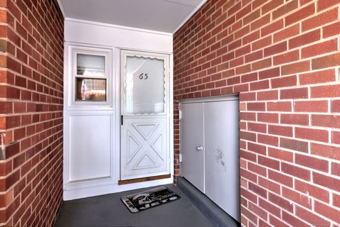 Tiny photo for 65 West Walk #65, West Haven, CT 06516 (MLS # 24144194)