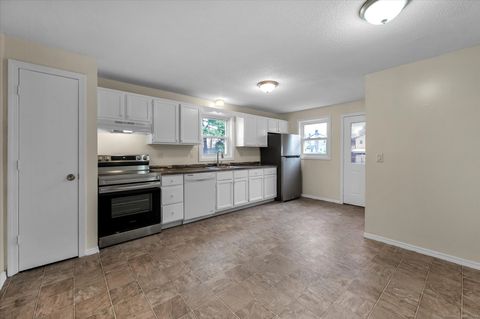 Tiny photo for 18 Chalmers Street, Manchester, CT 06040 (MLS # 24142042)