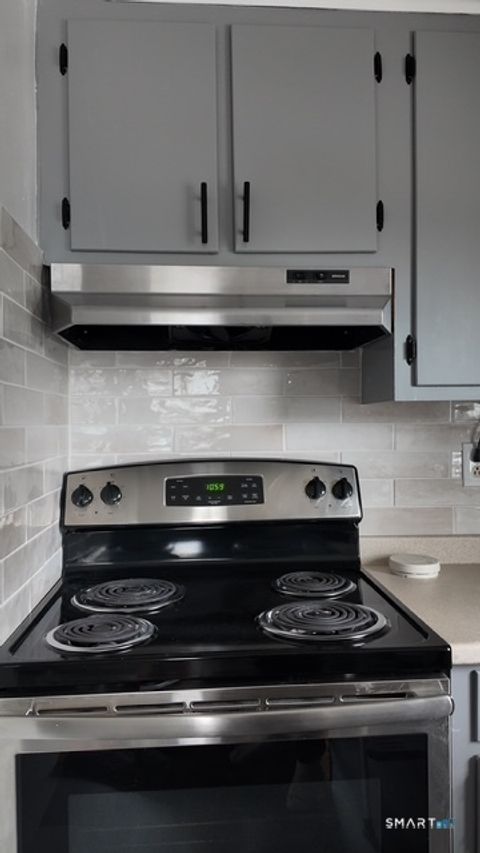 Tiny photo for 131 Ruth Street #2nd Floor, Bridgeport, CT 06606 (MLS # 24142814)