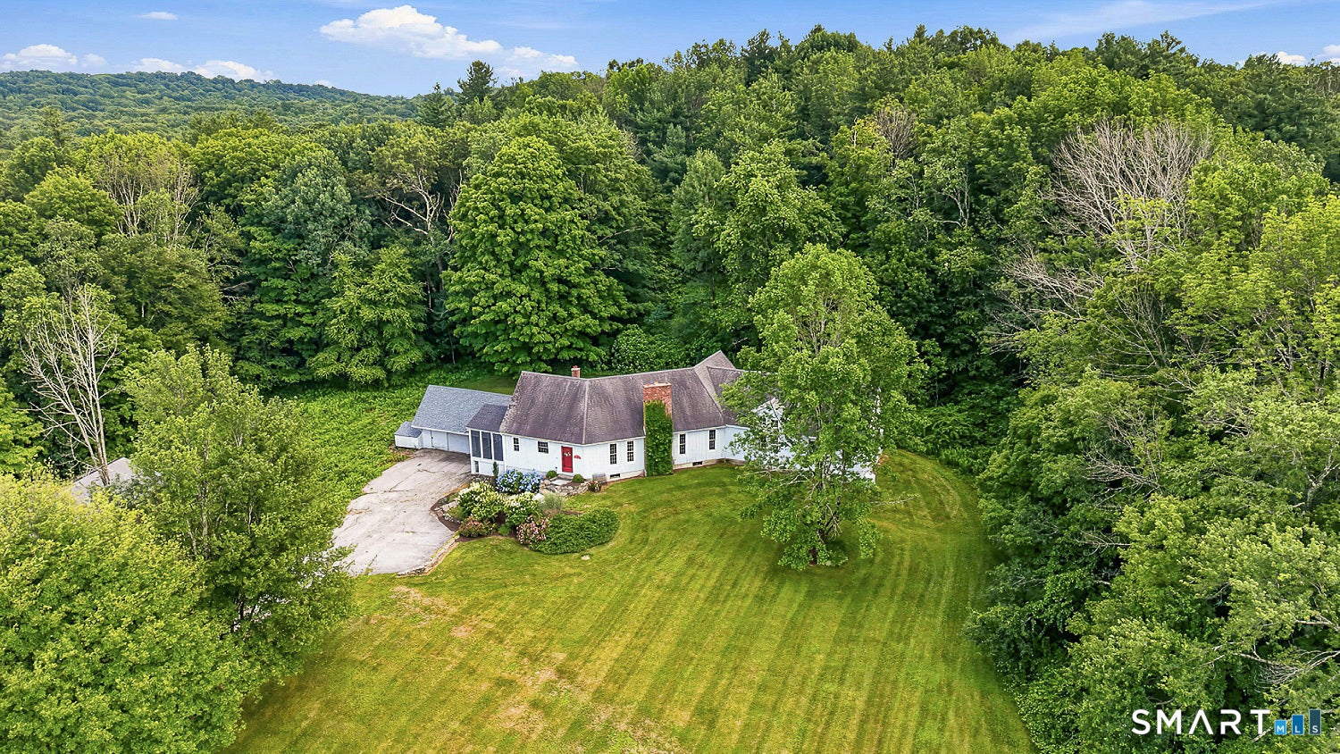 496 Center Road