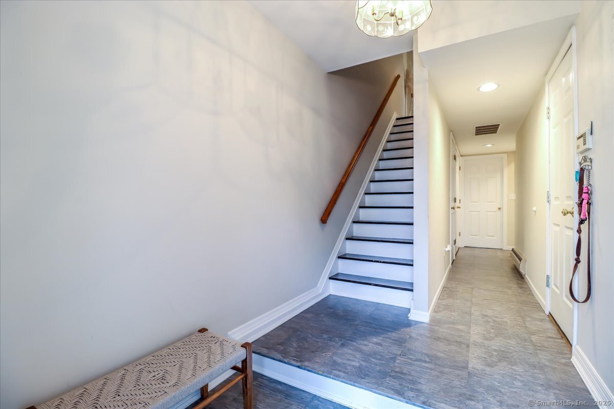 14 Kingswood Drive #14, Bethel, Connecticut image 3