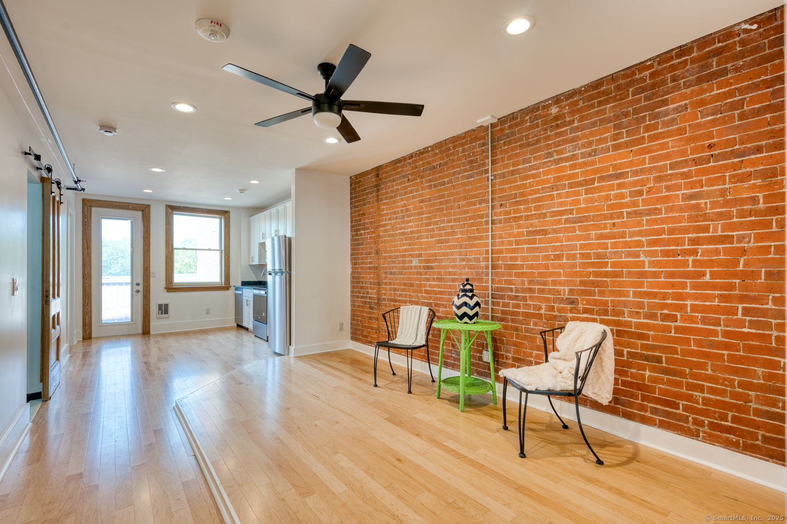 Rental Property at Main Street 308, Torrington, Connecticut - Bedrooms: 1 
Bathrooms: 1 
Rooms: 3  - $1,600 MO.