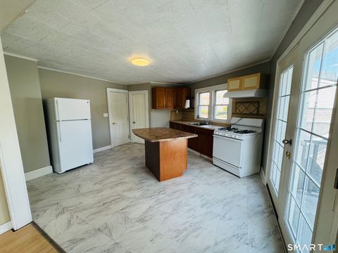 Tiny photo for 260 Bunker Avenue #2, Meriden, CT 06450 (MLS # 24167786)