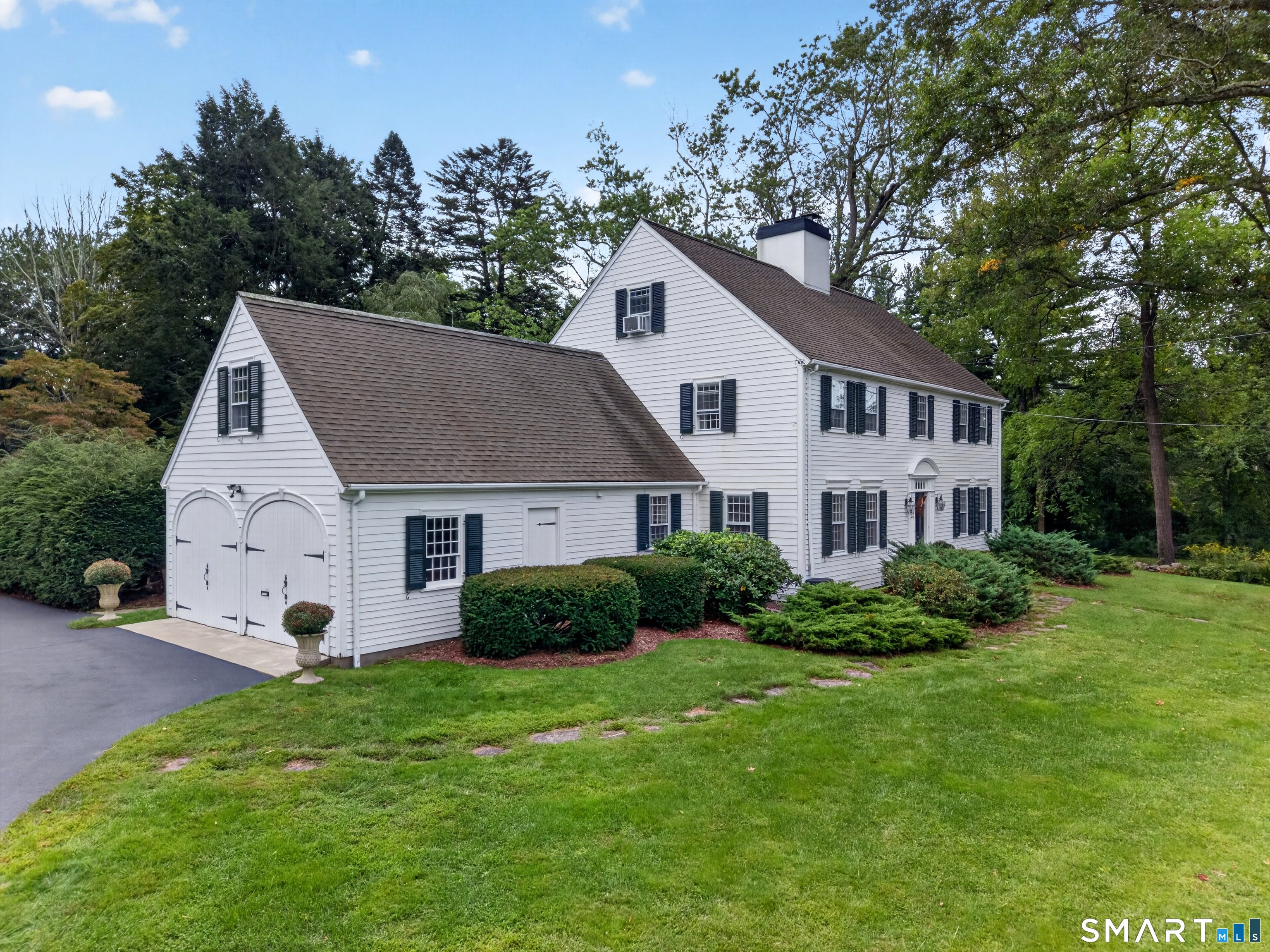 33 Coit Lane