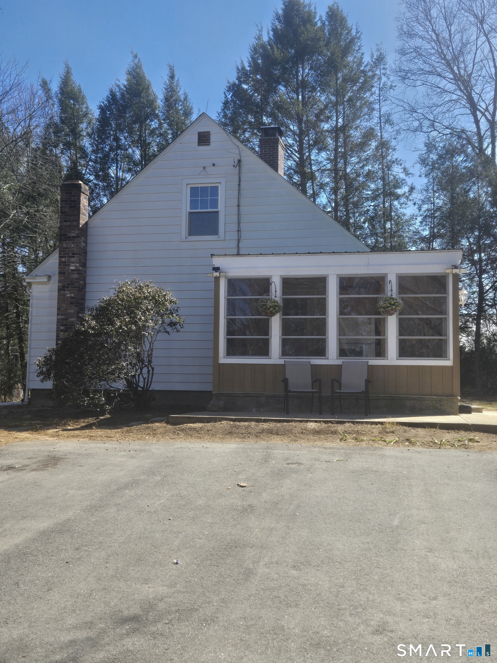 187 Old Colony Road