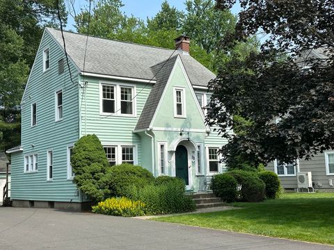 28 Wardwell Road West Hartford CT 06107