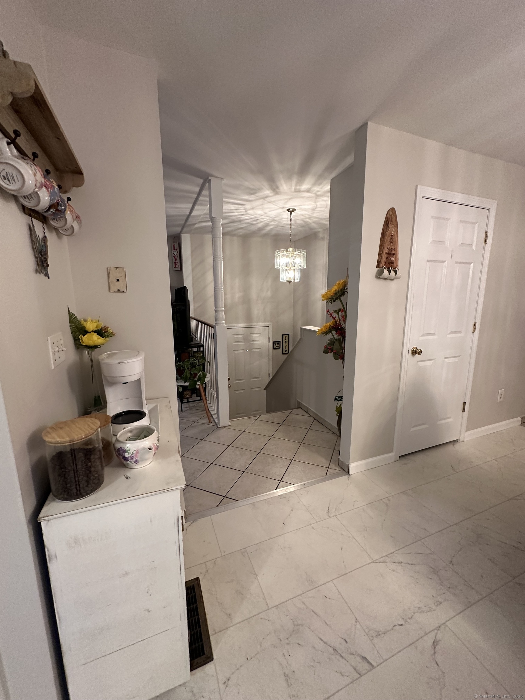 20 Atlantic Street, New Britain, Connecticut image 11