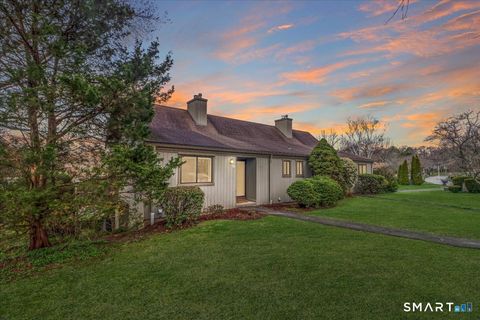 Photo of 402 Montauk Lane #B, Stratford, CT 06614 (MLS # 24165553)