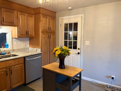Tiny photo for 4 Thompson Court, Vernon, CT 06066 (MLS # 24133716)